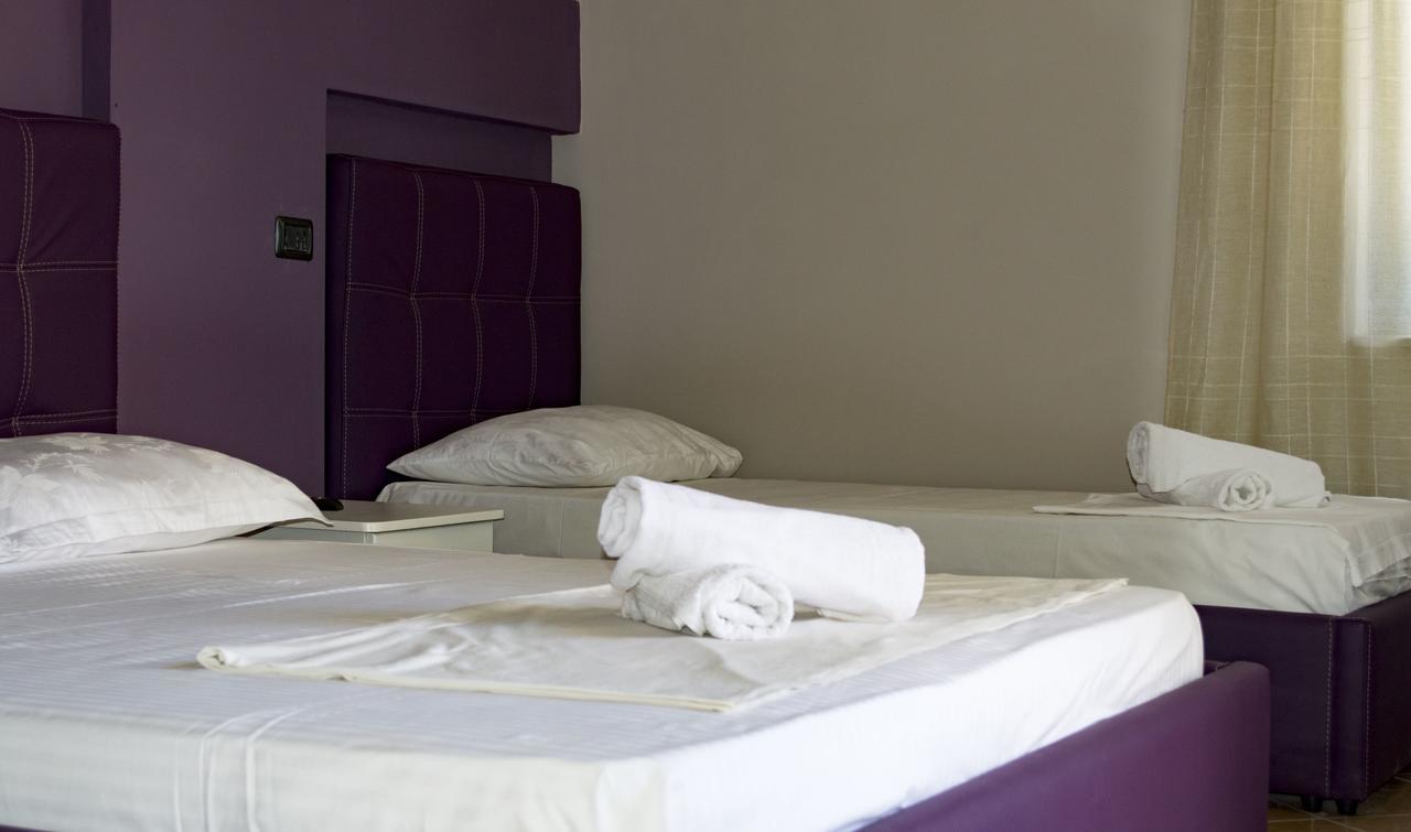 Hotel Riviera Δυρράχιο Εξωτερικό φωτογραφία