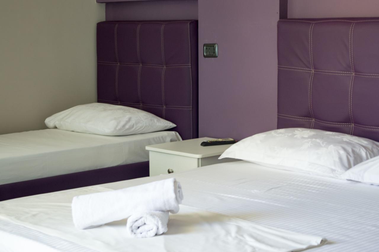 Hotel Riviera Δυρράχιο Εξωτερικό φωτογραφία