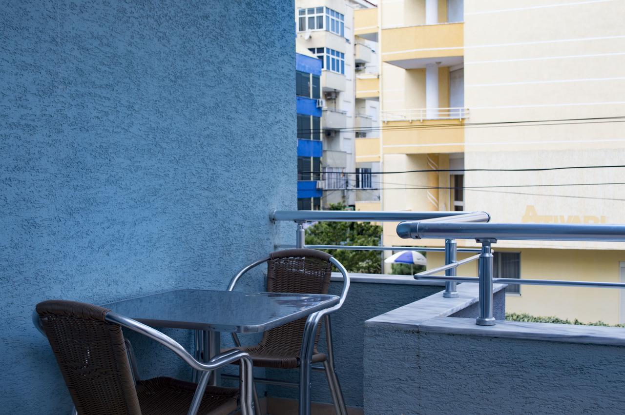 Hotel Riviera Δυρράχιο Εξωτερικό φωτογραφία