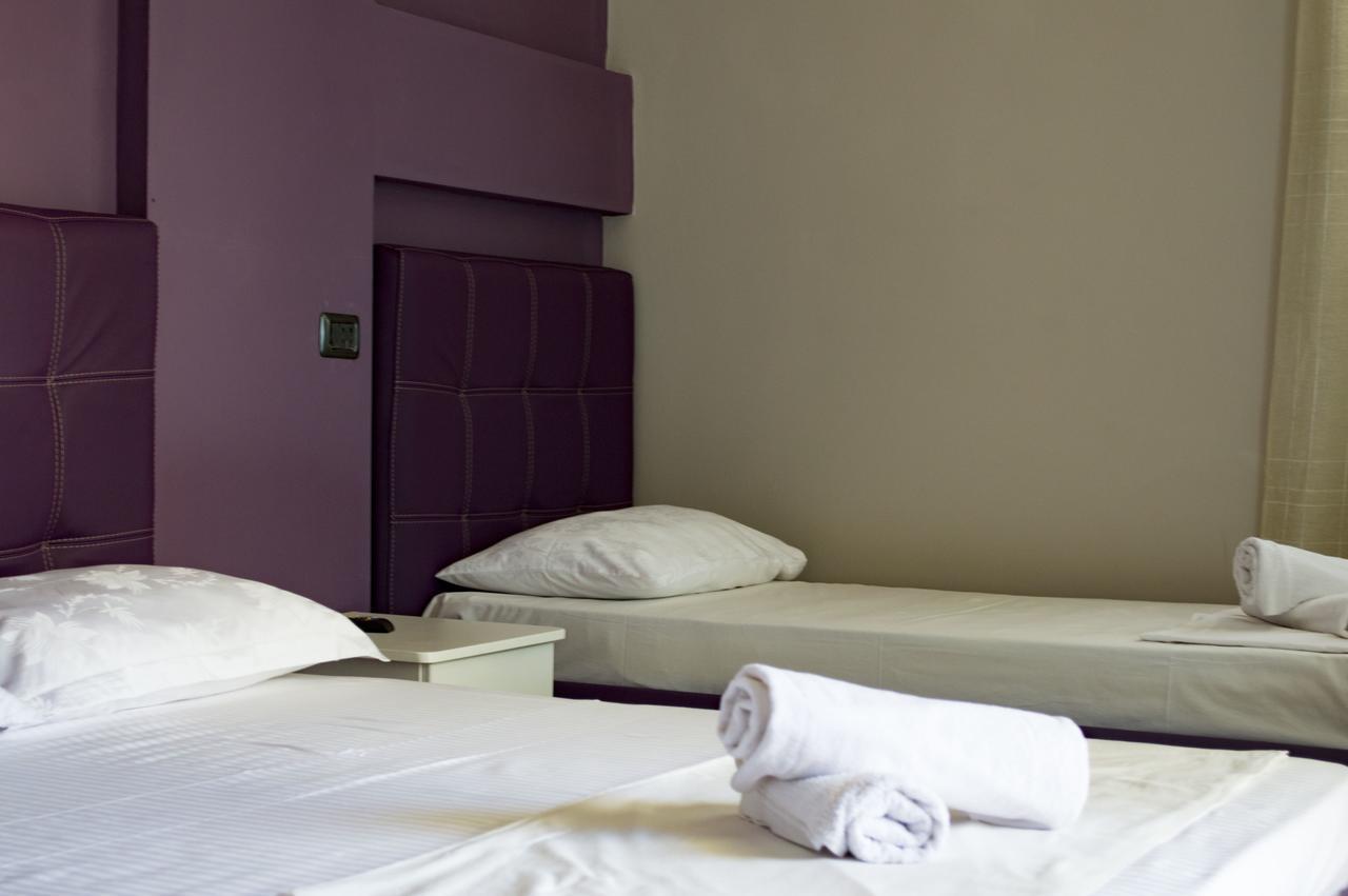 Hotel Riviera Δυρράχιο Εξωτερικό φωτογραφία