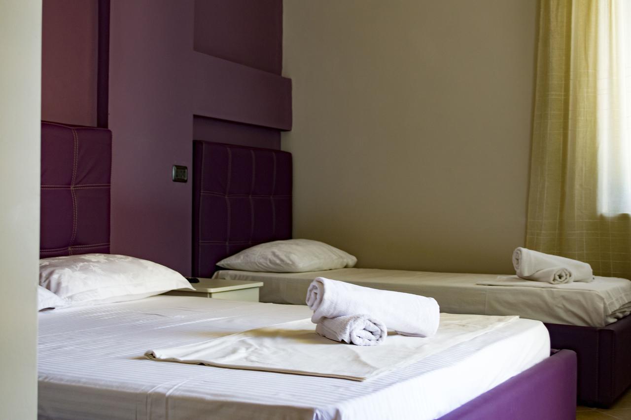 Hotel Riviera Δυρράχιο Εξωτερικό φωτογραφία