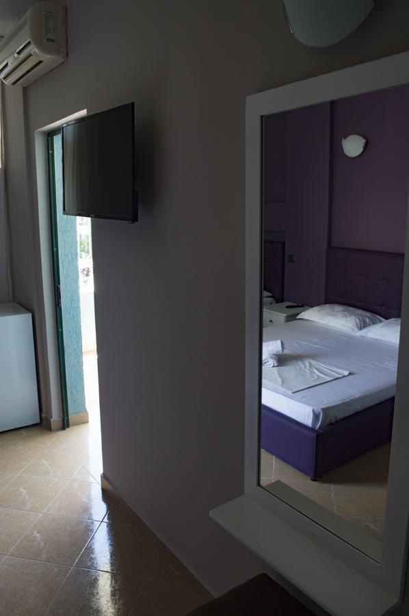 Hotel Riviera Δυρράχιο Εξωτερικό φωτογραφία