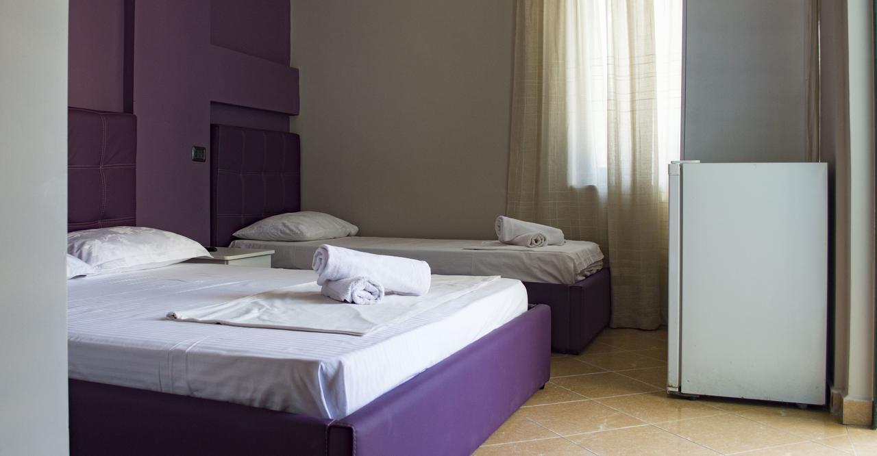 Hotel Riviera Δυρράχιο Εξωτερικό φωτογραφία