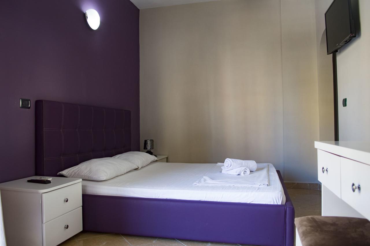 Hotel Riviera Δυρράχιο Εξωτερικό φωτογραφία